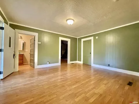 135 E 4th St, Douglas, NE 68344 photo 10
