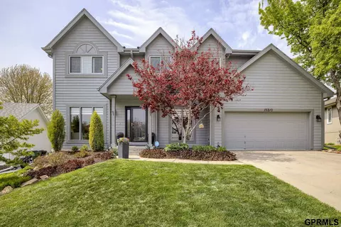 15210 Borman St, Omaha, NE 68138