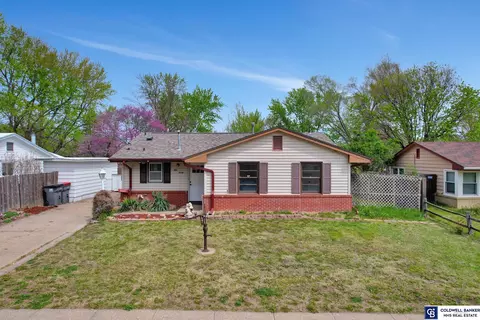 5020 W Zeamer St, Lincoln, NE 68524