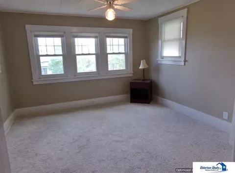 718 Grant St, Beatrice, NE 68310 photo 37