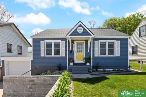 5883 Bancroft St, Omaha, NE 68106