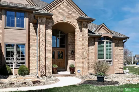 12804 Eagle Run Dr, Omaha, NE 68164 photo 3