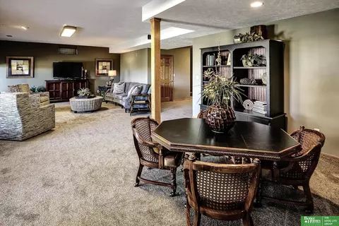 12804 Eagle Run Dr, Omaha, NE 68164 photo 39