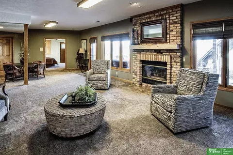 12804 Eagle Run Dr, Omaha, NE 68164 photo 37