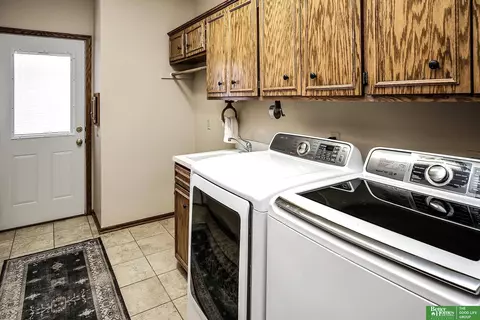 12804 Eagle Run Dr, Omaha, NE 68164 photo 23