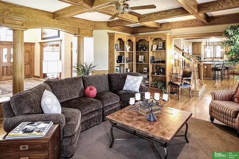 12804 Eagle Run Dr, Omaha, NE 68164 photo 9