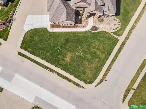 12804 Eagle Run Dr, Omaha, NE 68164 photo 62