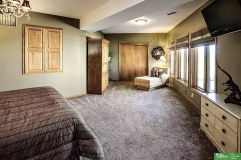 12804 Eagle Run Dr, Omaha, NE 68164 photo 41