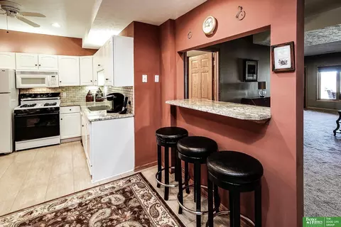 12804 Eagle Run Dr, Omaha, NE 68164 photo 47