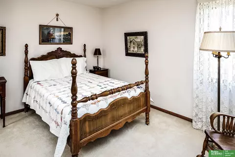 12804 Eagle Run Dr, Omaha, NE 68164 photo 31