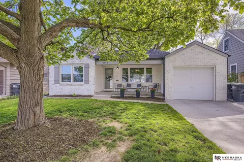 1913 S 48 Ave, Omaha, NE 68106
