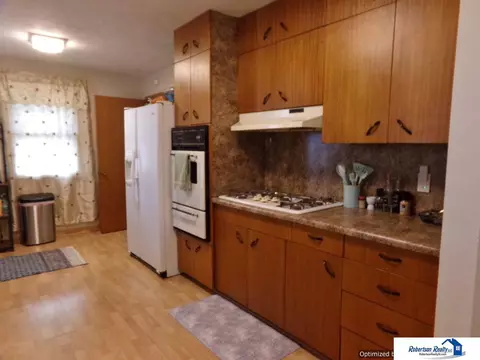 Kitchen - 1835 Washington St, Beatrice, NE 68310 photo 3 of 8