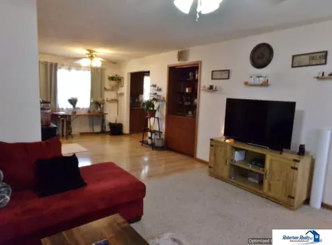 Living - 1835 Washington St, Beatrice, NE 68310 photo 3 of 7