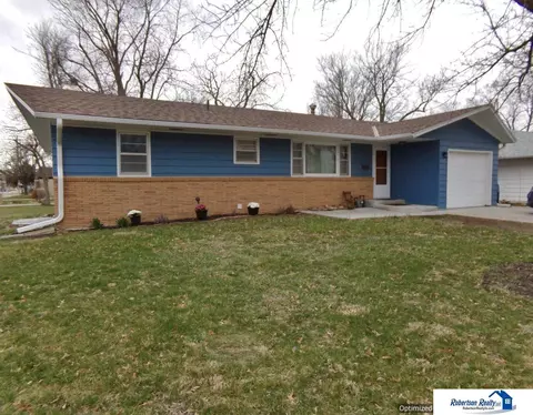 1835 Washington St, Beatrice, NE 68310