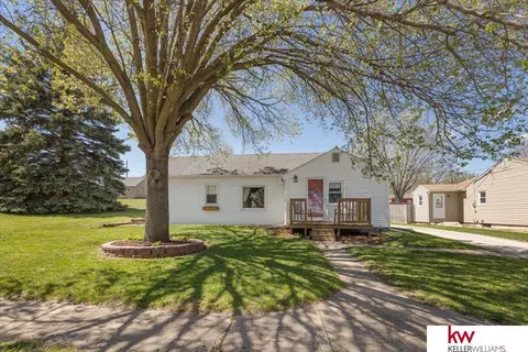 507 2nd St, Neola, IA 51559