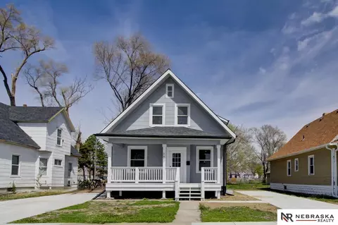 2860 Spaulding St, Omaha, NE 68111