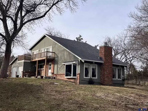 11230 S 56th St, Lincoln, NE 68516