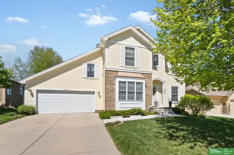 14652 Stone Ave, Omaha, NE 68116