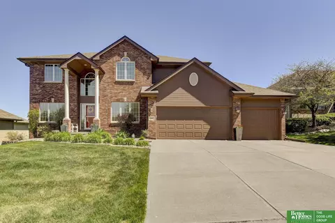 207 N 202nd St, Elkhorn, NE 68022