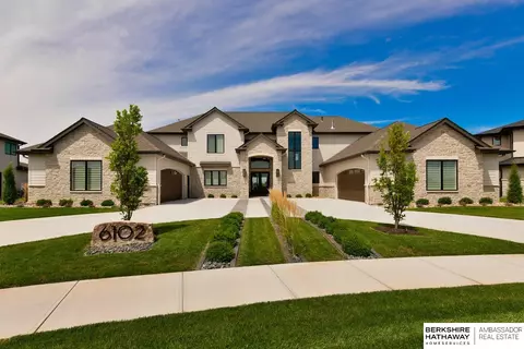 6102 N 292 Cir, Valley, NE 68064