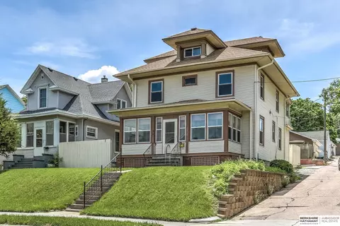 2211 F St, Omaha, NE 68107