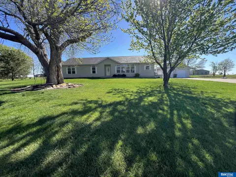 303 S 3rd St, Hampton, NE 68843 photo 6