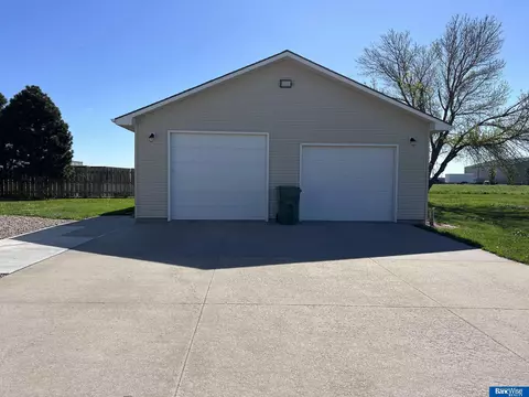 303 S 3rd St, Hampton, NE 68843 photo 12