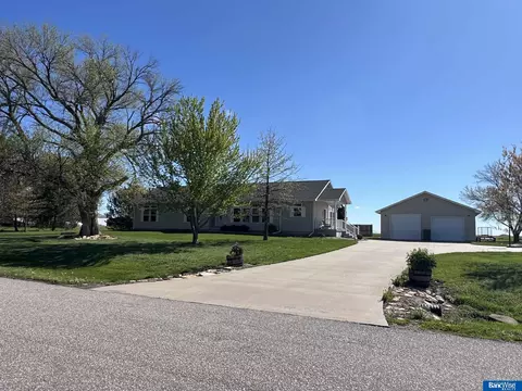 303 S 3rd St, Hampton, NE 68843 photo 3