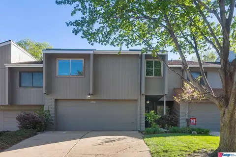 13950 Greenfield Rd, Omaha, NE 68138