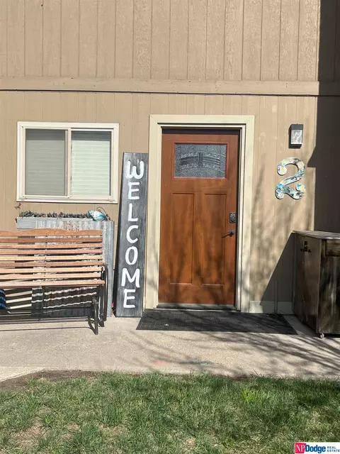 8941 N Miami St #2, Omaha, NE 68134