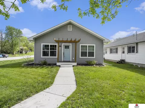 800 Main St, Adams, NE 68301