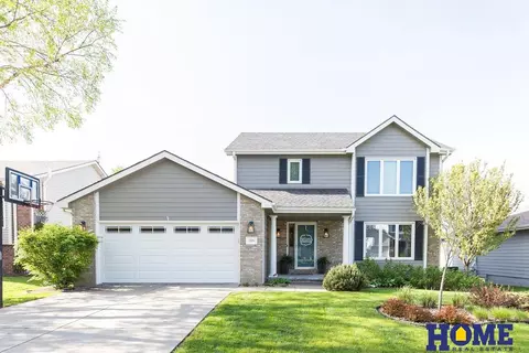 1621 Marlene Dr, Lincoln, NE 68512
