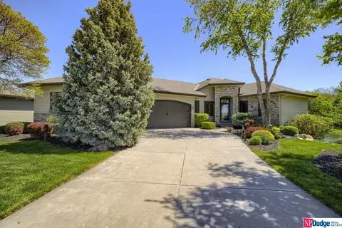 10503 S 179th Ave, Omaha, NE 68136