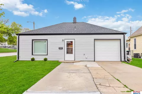 1901 S 48th Ave, Omaha, NE 68106