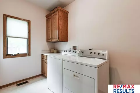 17455 U St, Omaha, NE 68135 photo 24