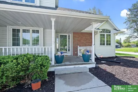 508 3rd St, Waterloo, NE 68069 photo 4