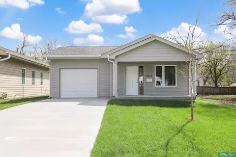 5313 N 36 St, Omaha, NE 68111