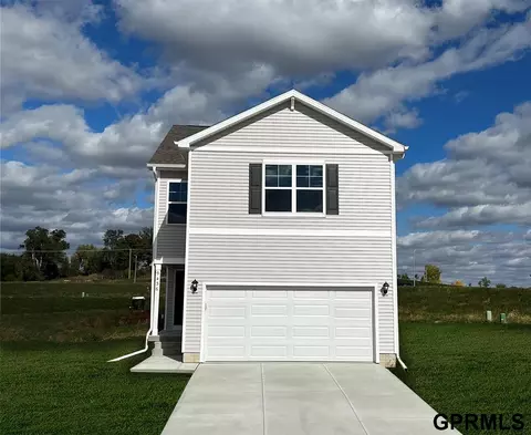 10821 S 178th Ave, Omaha, NE 68136