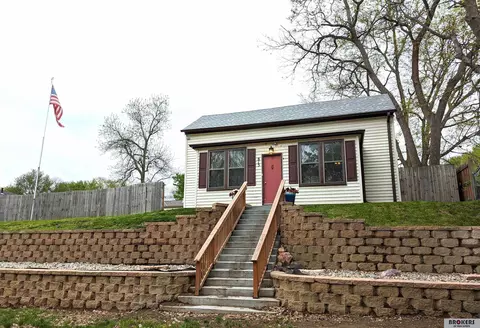815 3rd Ave, Nebraska City, NE 68410
