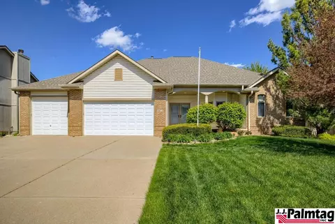 3915 N 152 Ave, Omaha, NE 68116
