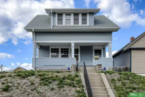 2956 Martha St, Omaha, NE 68105
