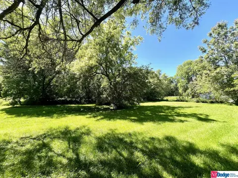 1505 E St, Tekamah, NE 68061 photo 3