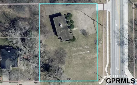 12914 S 25th St, Bellevue, NE 68123