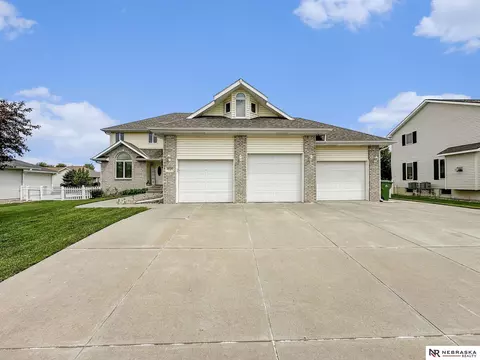 10120 N 149th St, Waverly, NE 68462