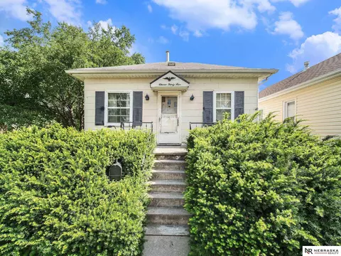 1135 New Hampshire St, Lincoln, NE 68508