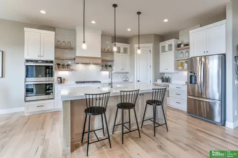 11652 S 123 Ave, Papillion, NE 68046