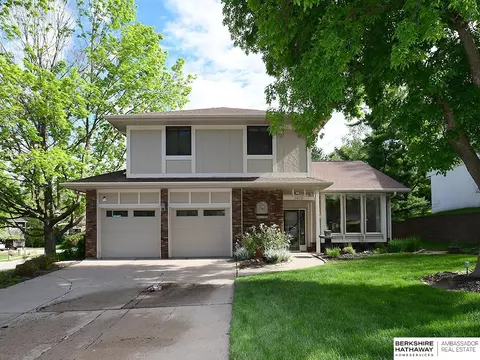 1412 Childs Rd, Bellevue, NE 68005