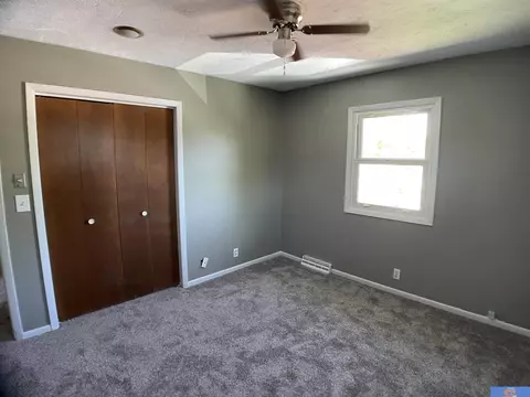 Bedroom - 935 N 20th St, Beatrice, NE 68310 photo 3 of 4