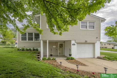 6011 N 68 St, Omaha, NE 68104