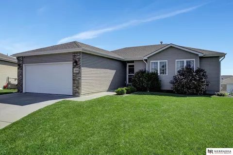 4200 W Billy Ct, Lincoln, NE 68524